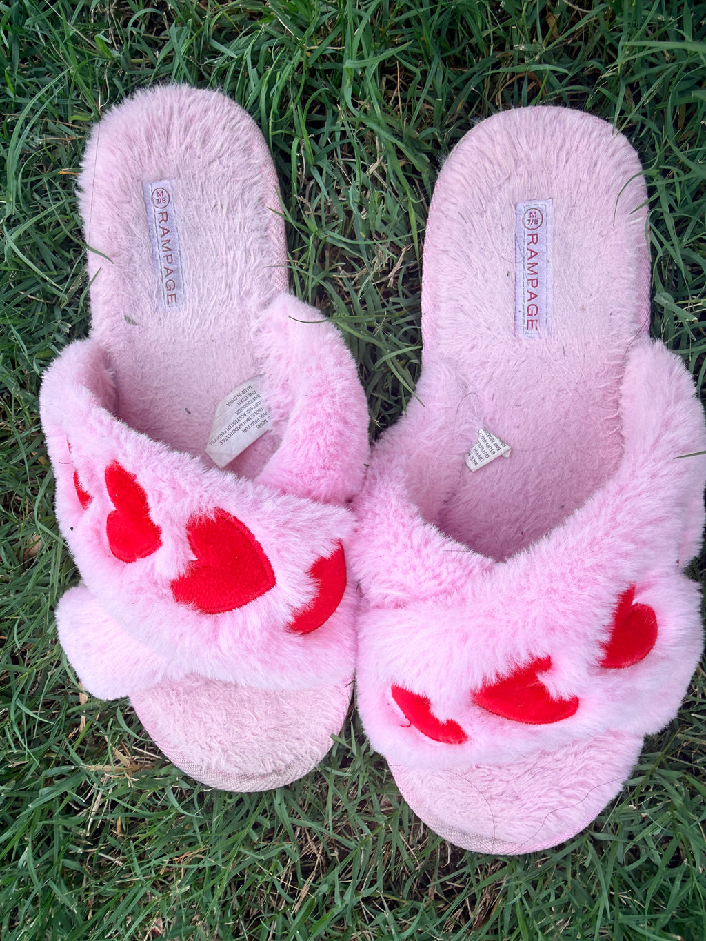 ❤️HEARTS pink house slippers💕